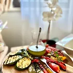 Nosal & Wine 4* זקופאנה