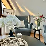 Nosal & Wine Aparthotel 4*