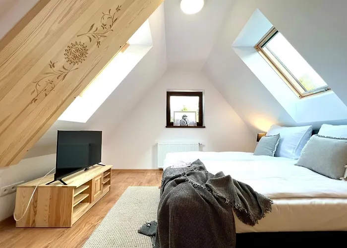 Nosal & Wine アパートホテル 3*